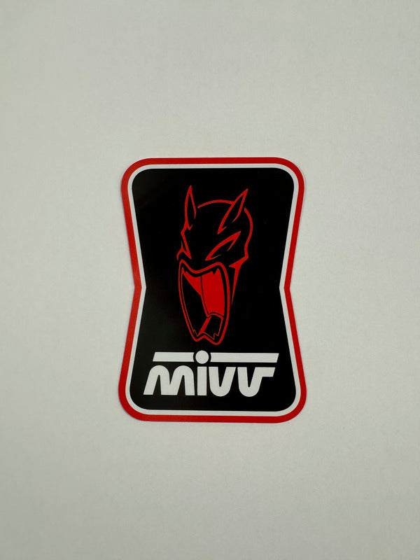 MIVV Spare Parts - 50.73.1013.1 klistermärke med röd och svart logotyp för avgassystemstillbehör. Perfekt för fordonstillbehör och reservdelar.